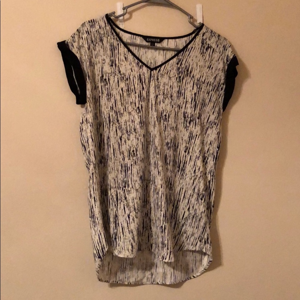 Express black and white top